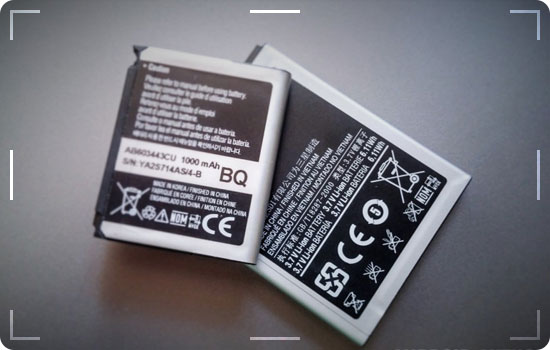 Travel Like A Pro: Expert Travel Tips And Tricks For Stressfree Tour 5 Travel Tips And Tricks: Keep an extra battery