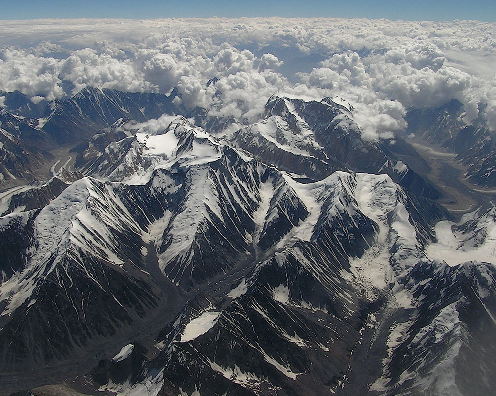 Top 10 Mountain Ranges of Pakistan 4 Hindu-Kush-Mountain-Range