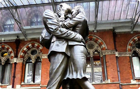 Did You Ever Visited Any Of These Unique Romantic Places? 8 Did You Ever Visited Any Of These Unique Romantic Places?