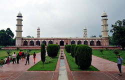 Tombs Of Jhangir Tombs Of Jhangir Lahore