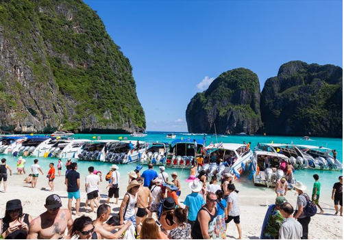 Is Mass tourism Ruining The Tourist Places? 4 Is Mass tourism Ruining The Tourist Places?