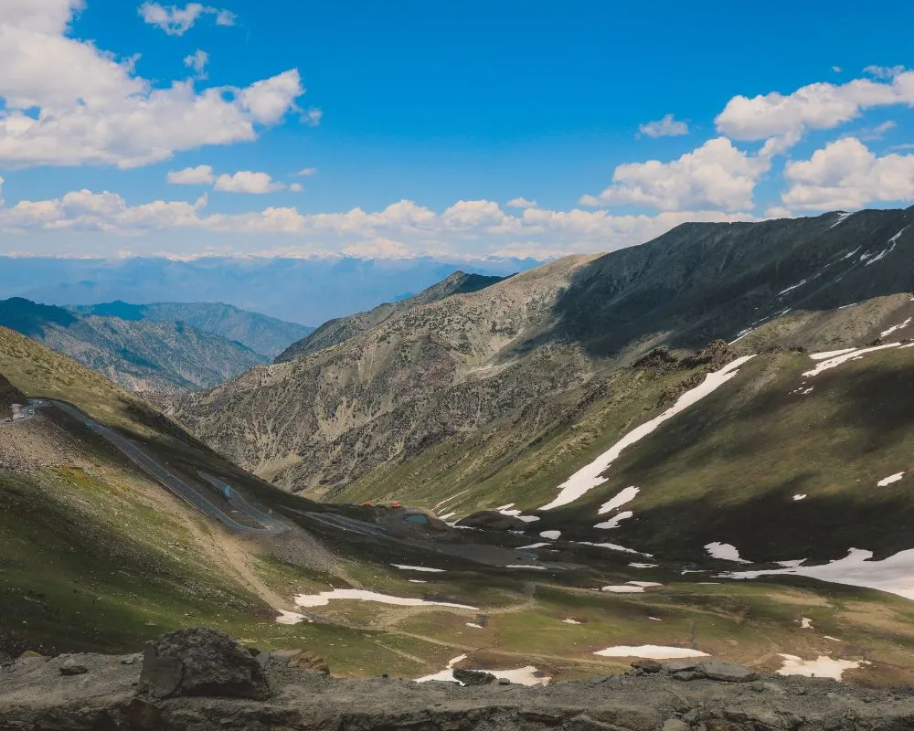 Ultimate Traveler’s Guide For Babusar Pass (Babusar Top) 4 Ultimate Traveler’s Guide For Babusar Top (Babusar Pass)- Pakistan Tour n Travel