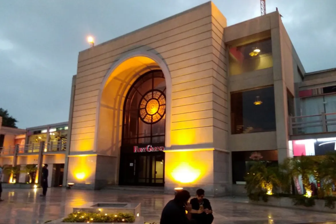 Best Shopping Malls in Pakistan 4 Best Shopping Malls in Pakistan - Pakistan Tour and Travel