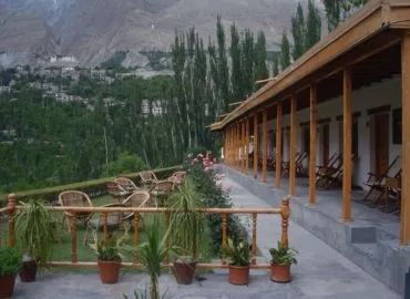 Hotels in Hunza 4 serena-inn