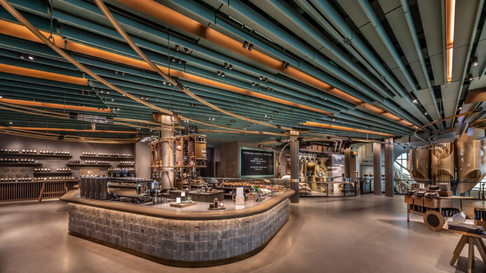 25 Strange Starbucks Stores Around the World 23 Unique Starbucks Stores Around the World: Chicago IL