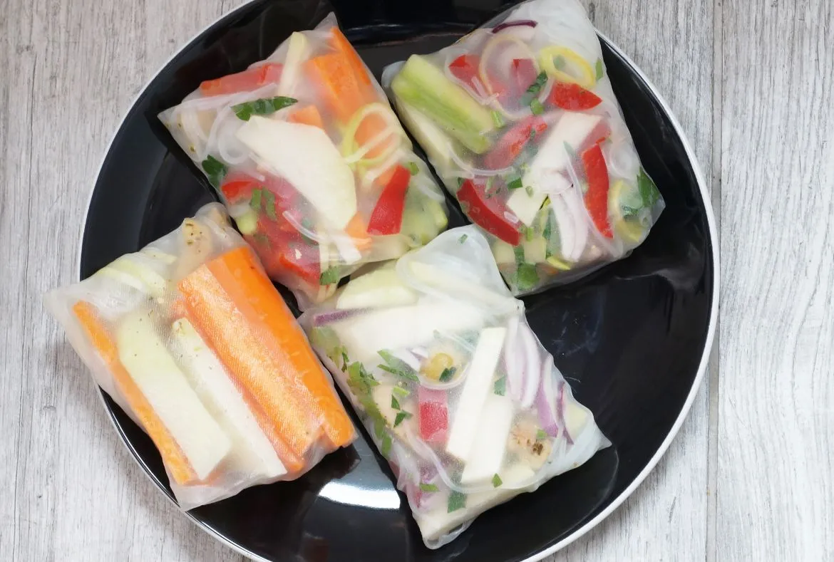 Best Snacks For Road Trip in Pakistan 13 Best Snacks For Road Trip in Pakistan - Pakistan Tour and Travel Packing should be correct